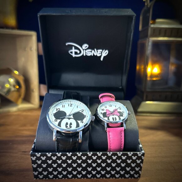 SI Disney Mickey Minnie Mouse Watch Set His and Hers Quartz Gift Boxed Working - Picture 1 of 2
